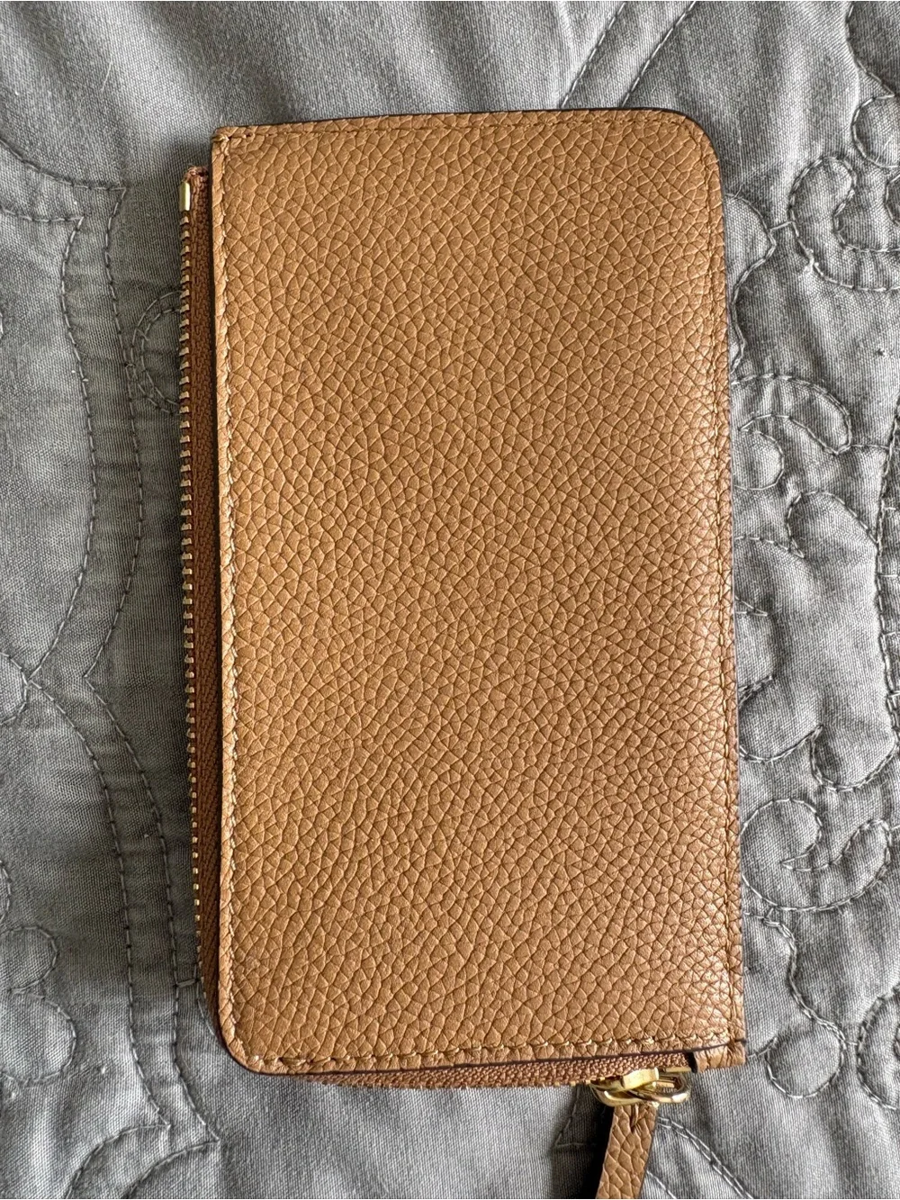 Tory Burch Multi-Stripe Tan Leather Zip Card Case with Logo - Picture 2 of 2